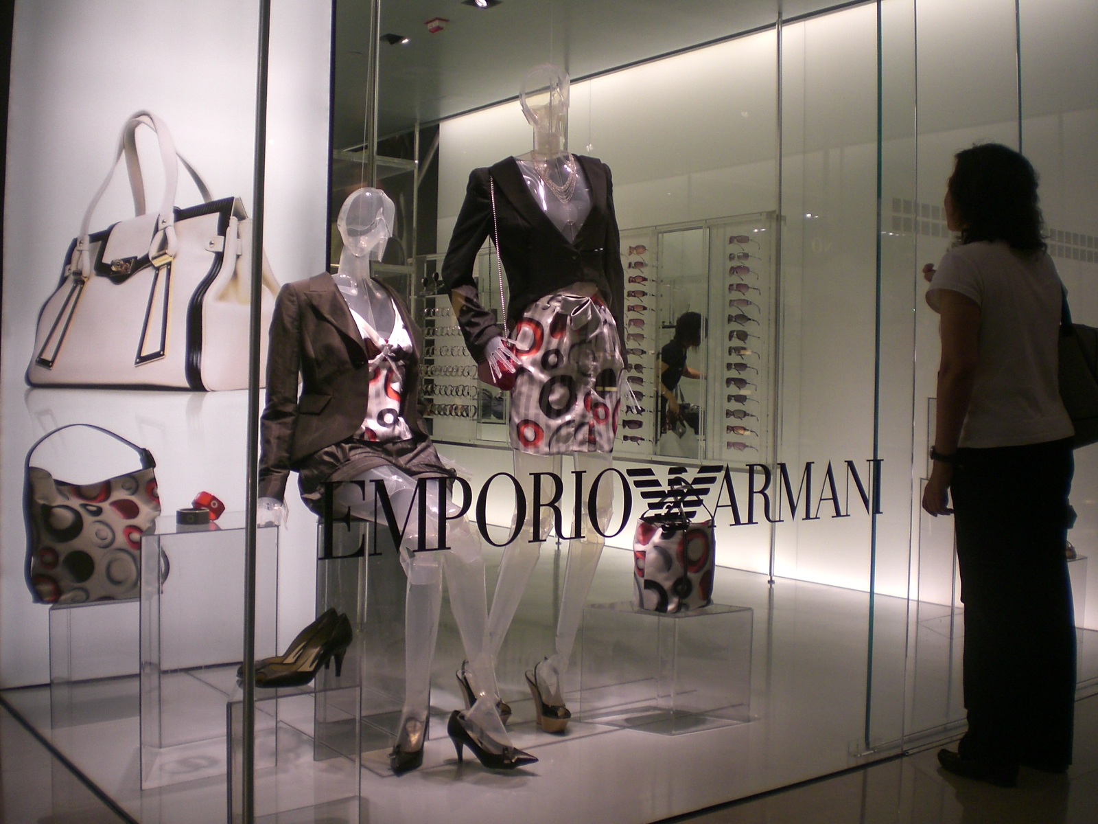 thời trang Armani