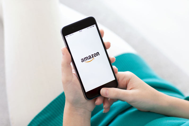 Tự đặt hàng Amazon bằng máy tính hoặc điện thoại