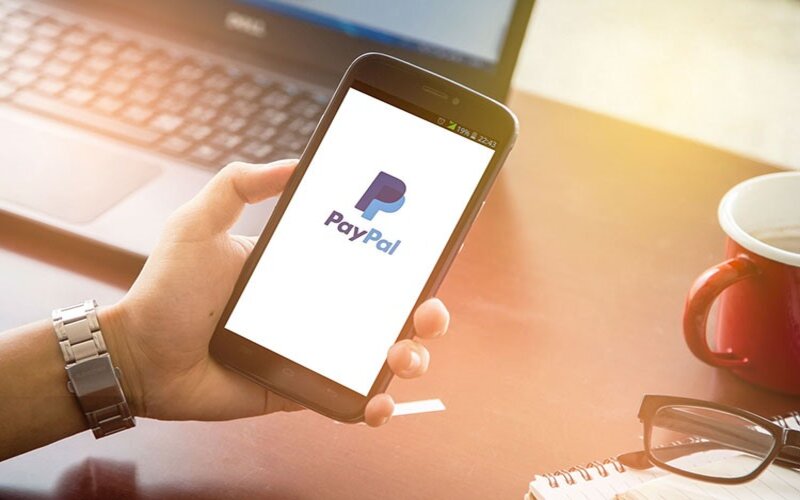 Thẻ quốc tế hoặc Paypal là những thứ không thể thiếu khi tự order hàng Mỹ