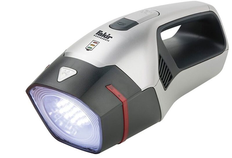 Thiết kế đèn pin tiện lợi của Fakir AS 1108 T CBC