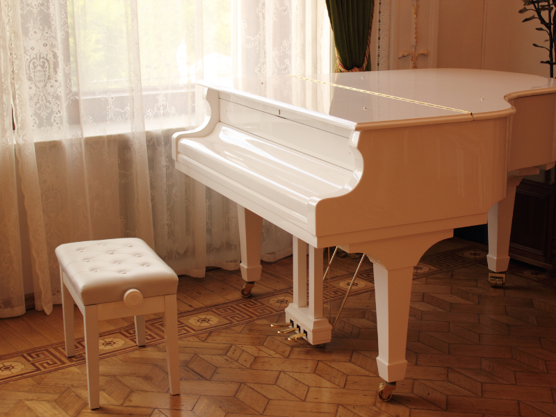 Hình ảnh mẫu ghế đàn chơi piano không có lưng tựa